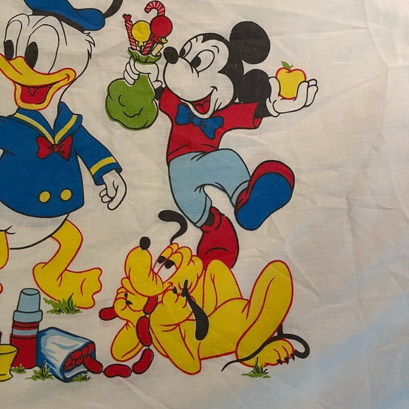 Vintage Walt Disney Mickey & Friends Large Pillowcase - Picture 5 of 11